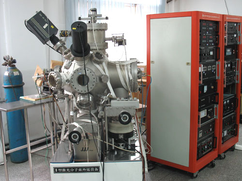 II型激光分子束外延设备